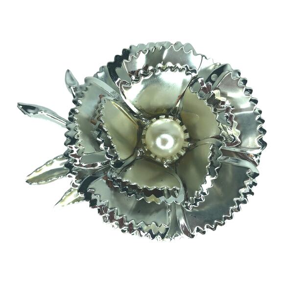Silver Layered Flower Brooch - Picture 2 of 3
